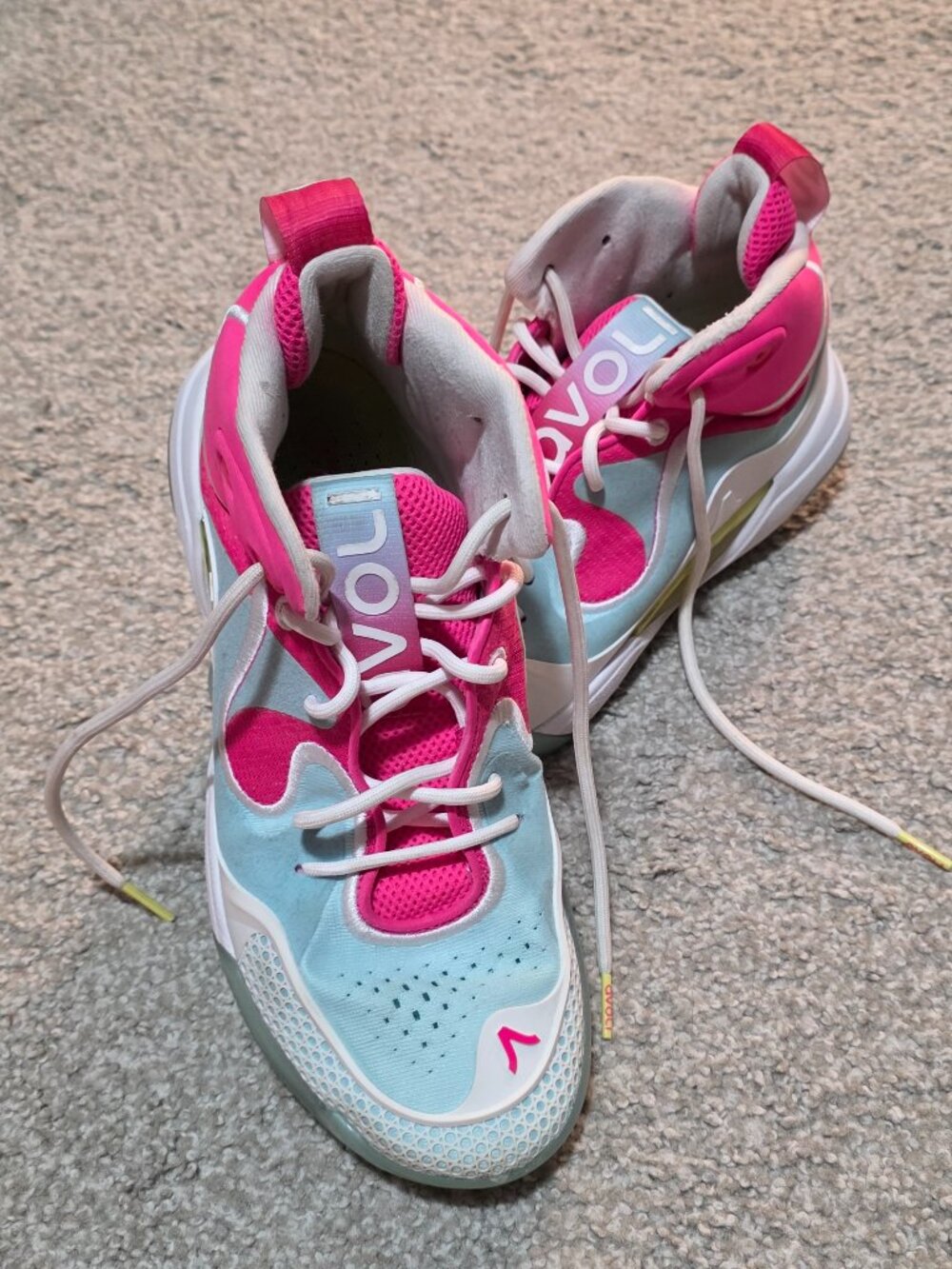 Volleyball Court Shoes AVOLI's Mid Cotton Candy Size 9
